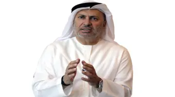 قرقاش: يبقى الموقف الرمادي أخطر من اللاموقف في هذه المرحلة الأخطر في تاريخ الخليج